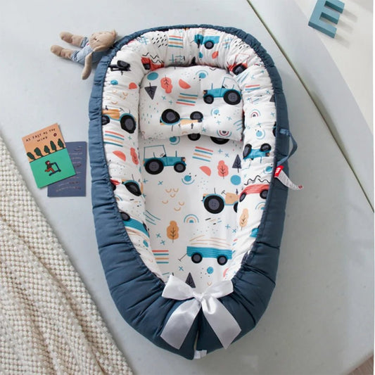 Berceau Bébé - NidPortableBébé™ - Voiture Bleue - Doudou et Fripouille